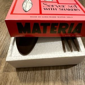 Vintage server set with shakers